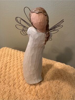 Willow Tree “Thank You” Angel   Like New